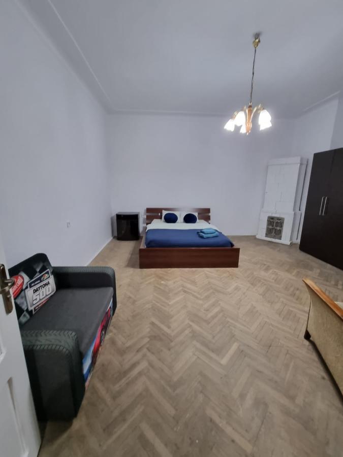 Nocleg W Centrum Czestochowy Nmp32 Czestochowa Bagian luar foto